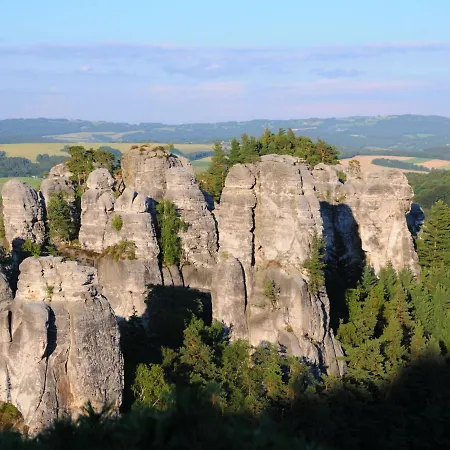 Pano * Turnov